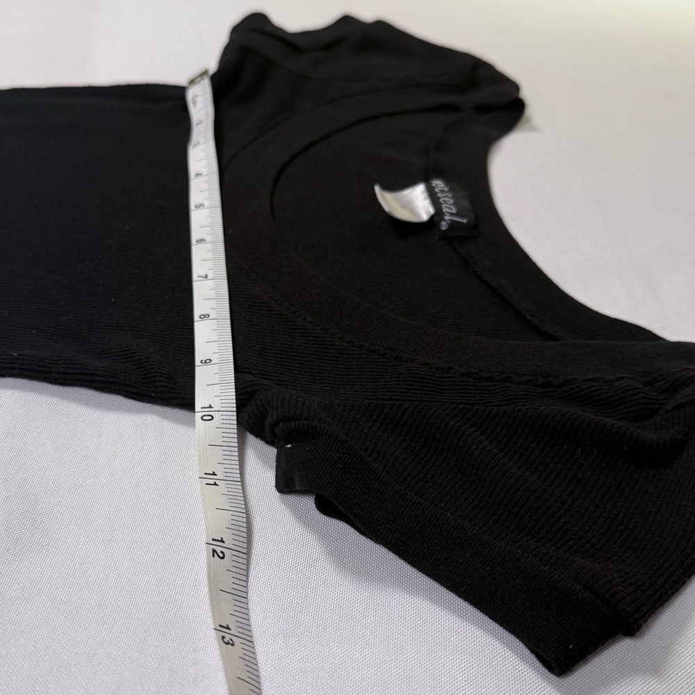 Vintage Wet Seal Black Scoop Neck Baby Tee - Picture 3 of 8